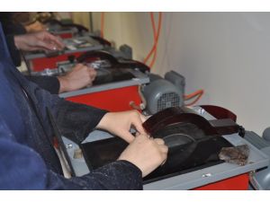 Engelsiz Değerli Taş Kesim Merkezi Açıldı