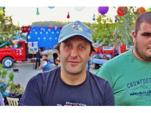 (Özel Haber) İlker Ayrık Hem Oynuyor Hem Yönetiyor