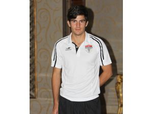 Oğuzhan Kayar Manisaspor’da