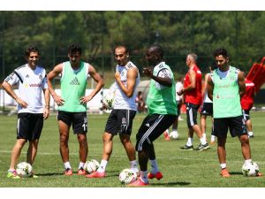 Beşiktaş, Arsenal Maçı Hazırlıklarını Sürdürüyor