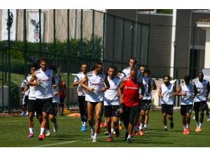 Kartal Arsenal’e Bileniyor