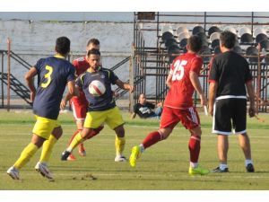 Turgutluspor - Menemenspor Hazırlık Karşılaşması Berabere Bitti