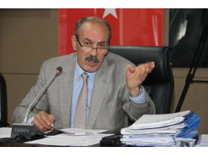 Büyükşehirde Gergin Meclis