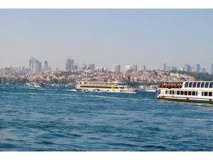İstanbul Boğazından Rabia Gemisi Geçti
