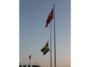 Aziz Yıldırım, Futbolcularla Yemekte Bir Araya Geldi