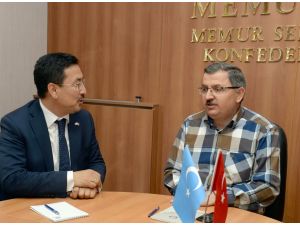 Gündoğdu: “Doğu Türkistan Ümmetin Meselesi”