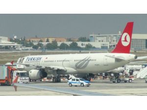 Thy Uçağında Kusma Paniği