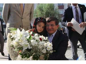 Bakan Davutoğlu Ardahanda