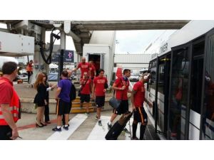 Galatasaray Hazırlık Maçı İçin Belçika’da