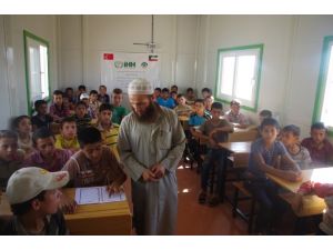 İhh Halep’ta Eğitime Devam Ediyor