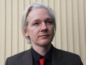 Wikileaks’in Kurucusu O Ülkeden Ayrılıyor