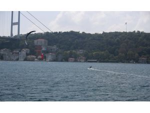 (Tekrar) Burn Kıteboard Dünya Şampiyonası İstanbul Boğazı Özel Etabı Gerçekleşti