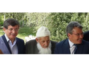 Dışişleri Bakanı Davutoğlu Gümüşhane’de