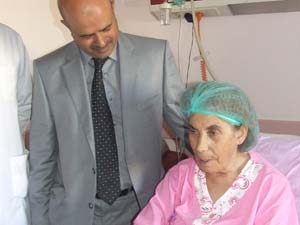 Tekerlekli Sandalye İle Geldi Yürüyerek Gitti