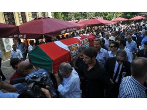 G.saray Efsanesi Son Yolculuğuna Uğurlandı
