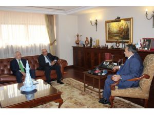 Bakan Eroğlu, Tosyöv Yönetim Kurulu Başkanı Sönmez’i Kabul Etti