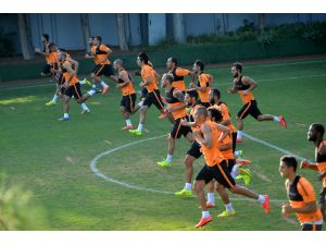 Galatasaray, Fenerbahçe Maçının Hazırlıklarına Başladı