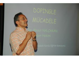 Buz Pateni Milli Takım Sporcularına Doping Semineri