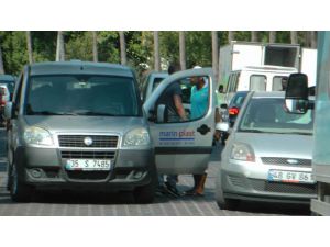 Makedonya Başbakanının Konvoyuna Kavga Engeli