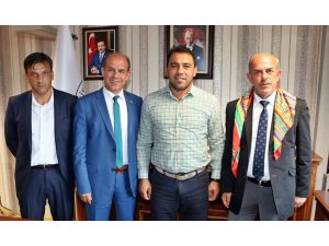 Kurtdereli Ekibinden Asrın Güreşçisine Ziyaret