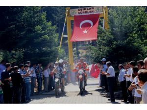 Türkiye Enduro Yarışının Seremoni Startı Verildi