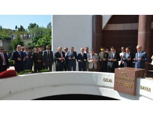 Celal Bayar Kabri Başında Anıldı