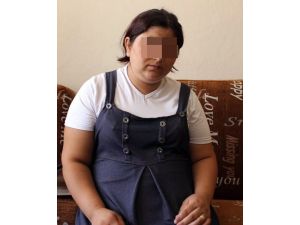 Bir Kızı Uyuşturucunun Pençesinde, Diğeri Elinden Alınmak Üzere