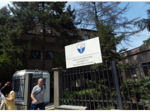 Kosova Anayasa Mahkemesi Başbakan Thaçi’nin Partisini Haklı Buldu