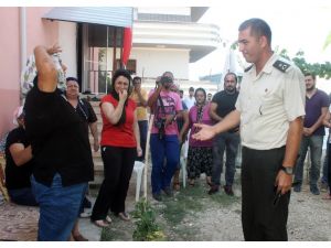Son Yolculuğuna Davul Zurnayla Uğurlanan Deniz’in Annesine Asker Künyesi Verildi