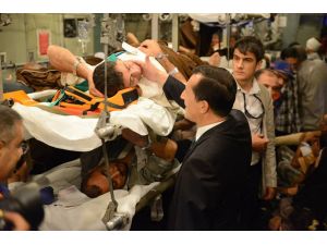 İnegöl’de Görevli Filistinli Doktordan Yaralı Vatandaşlarına Gönüllü Hizmet