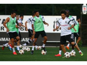 Beşiktaş, Arsenal Maçının Hazırlıklarını Sürdürdü