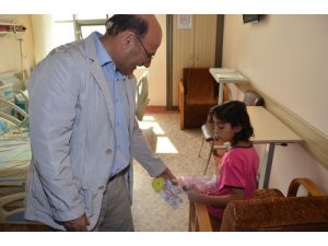 Gazzeli Yaralı Çocuklar Bem-bir-sen Oyuncakları İle Oynadı