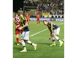 Emre Küfretti Mi?