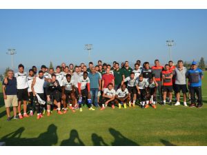 Akhisarlı Devler, Akhisar Belediyespor’a Başarılar Diledi