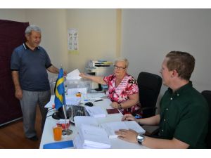Kululu Gurbetçiler İsveç’teki Seçimler İçin Oy Kullandı