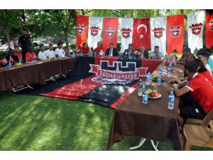 Gaziantepspor Yeni Yüzüyle Tanıtıldı