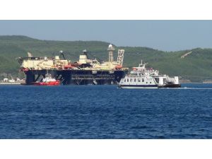 Petrol Arama Platformu Çanakkale Boğazından Geçti