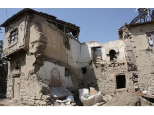 Yeni Evlerine Kavuşunca Köylerini Terk Edecekler