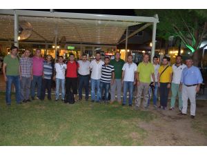 Akhisar Belediyespor Yönetimi Basın Mensupları İle Buluştu