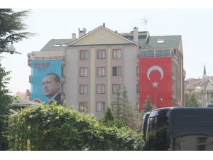 12. Cumhurbaşkanı Erdoğan’ı Komşuları Uğurladı