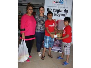 Lösev, Lösemili Çocuklara Bir Ton Kırmızı Et Dağıttı