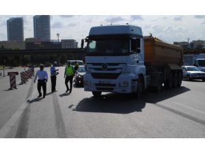İstanbul’da Araçlara “Egzoz Gazı” Denetimi