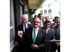 Bursa Valisi, Passolig Satın Aldı