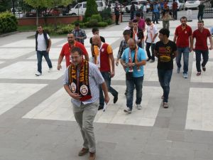 Düzceli Taraftarlardan, Fenerbahçe Kalecisi Volkan’a Şok