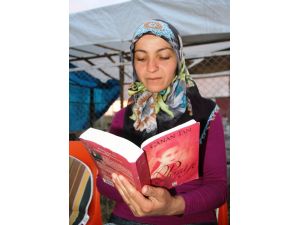Dev Gençliler Konteyner Kente Kütüphane Kurdu