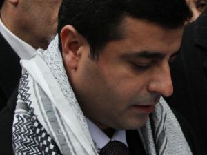 Demirtaş Ve Sabahat Tuncel Kendilerini İhbar Etti