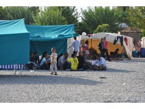 Türk Kızılayı Silopi’de Yardım Dağıttı