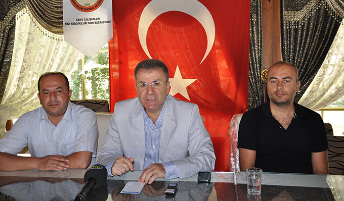 Çivi: Sendikacılık Yapın, Devleti Yönetmeye Kalkışmayın