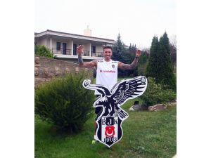 Jose Sosa, Bjk Nevzat Demir Tesislerini Gezdi