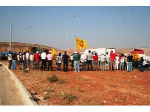 Sınırda Katliamlar Protesto Edildi